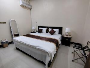 العييري للشقق المخدومة النعيرية 4