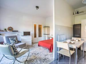 Studio Riva Bella by Interhome