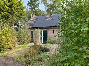Huisje Hygge - luxe bungalow met grote tuin