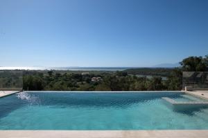 Villa Cocona by PosarelliVillas