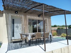Maisons de vacances L'ombre du tilleul : photos des chambres