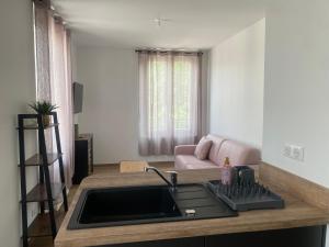 Appartements T2 contemporain hypercentre Evreux - Vu cathedrale : photos des chambres