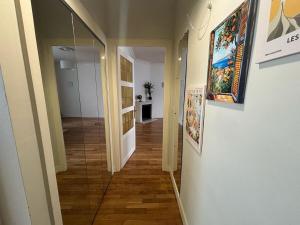 Grand T3 90m2 Haussmanien avec suite en centre ville et parking TOUT inclus