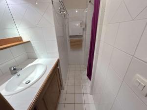Appartements Appartement cosy 2 pieces, 6 pers, Les Saisies, balcon, animaux admis - FR-1-594-99 : photos des chambres