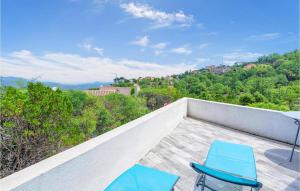 Nice Home In Les Adrets-De-Lestére