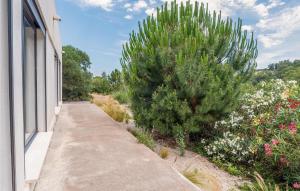 Nice Home In Les Adrets-De-Lestére