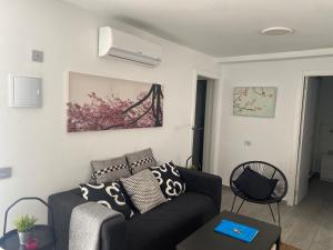 Sunny Angels by CanariasGetaway