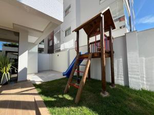 Apto a 225m da Praia de Palmas 0348