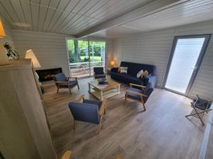 Appartements Les Chalets de SAUMUR, Piscine & Parc boise, 100m du CadreNoir : photos des chambres