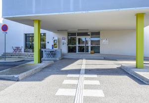 Hotels B&B HOTEL Orange : photos des chambres