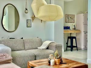 La Maison Rose - Côté Terre by Melrose