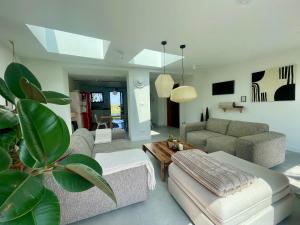 Maisons de vacances La Maison Rose - Cote Terre by Melrose : photos des chambres