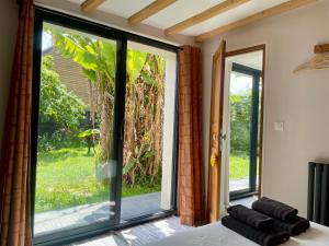 Maisons de vacances La Maison Rose - Cote Terre by Melrose : photos des chambres