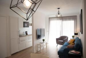 Home2Book Modern Center Apartment With Terrace