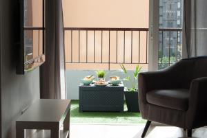 Home2Book Modern Center Apartment With Terrace