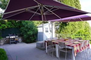 Villa de charme, vue mer, baignée de soleil