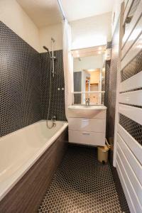 Esprit Montagne - Vue - Balcon - Parking