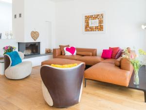 Edelweiss Mountain Suites 07-06