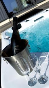 Ek Ornelakis, Luxury Country House with Jacuzzi