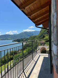 Apartment with Lake View