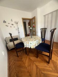 Апартамент Иванови