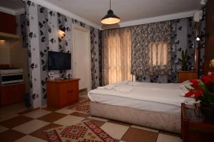 deniz apart hotel