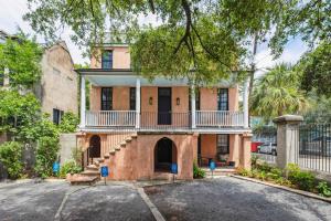 Revitalized Historical Southern Residence