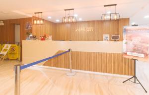 Maine Residences Tramo near NAIA Terminal