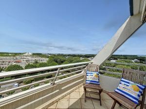 Apartment Les Marquises-2 by Interhome