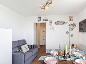 Apartment Les Marquises-2 by Interhome