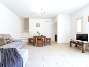 Holiday Home Castelgenovese by Interhome