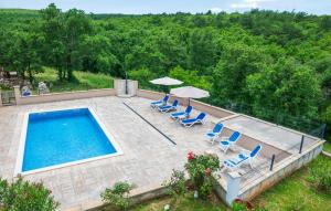 Beautiful Apartment In Labin