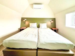 Holiday Home Beach House Westkapelle 103 C by Interhome