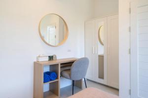 Villa Chandlers - Goldena Twin