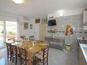 Villa La Rosa by Interhome