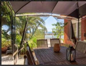 Fabuleux 3 pièces face à la plage