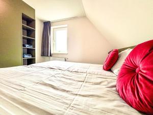 Apartment Beach House Westkapelle 107-6 by Interhome