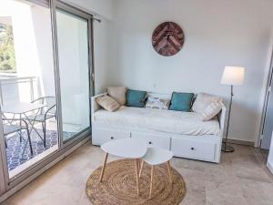 Studio Le Floriana-2 by Interhome