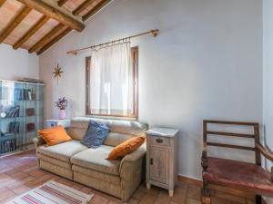 Apartment Rosmarina by Interhome
