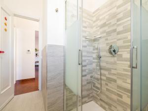 Apartment Appartamento Sala by Interhome img17