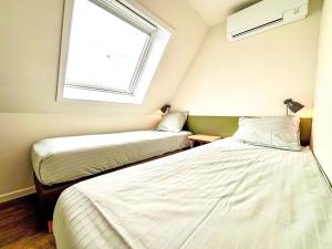 Holiday Home Beach House Westkapelle 2B by Interhome