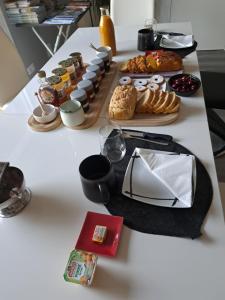 B&B / Chambres d'hotes le chemin des Berands chambres d'hotes Renaison : photos des chambres