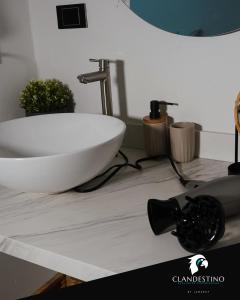 Clandestino - Hotel Boutique