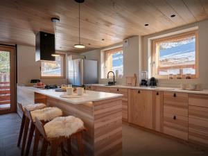Chalet Kintana - OVO Network