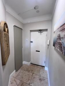 Cosy Elmhurst Studio Retreat