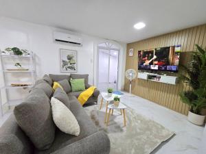 Casa Amélie 3 mins from Clark