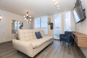 The Sands Apartments By Acomodo