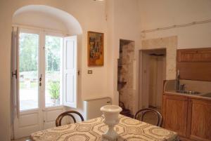 One-Bedroom Apartment with Garden View