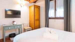 Hostal Alfonso XII by Toledo AP
