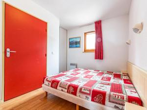 Appartements Appartement aux pistes, 6 pers, 2 ch, sans wifi - FR-1-807-129 : photos des chambres